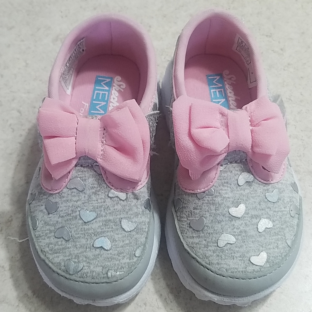 Skechers Memory Foam shoes